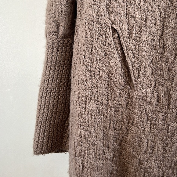 Bellekat one button curved button cardigan - Picture 4 of 10